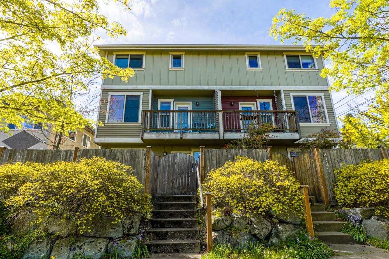 Stylish North Seattle Townhouse- Dual Master Suites ภายนอก รูปภาพ